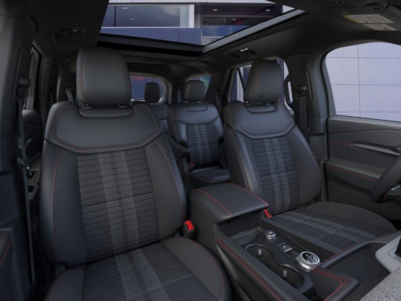 New 2026 Ford Explorer ST-Line w/ ST-Line Street Pack AWD/4WD image 10