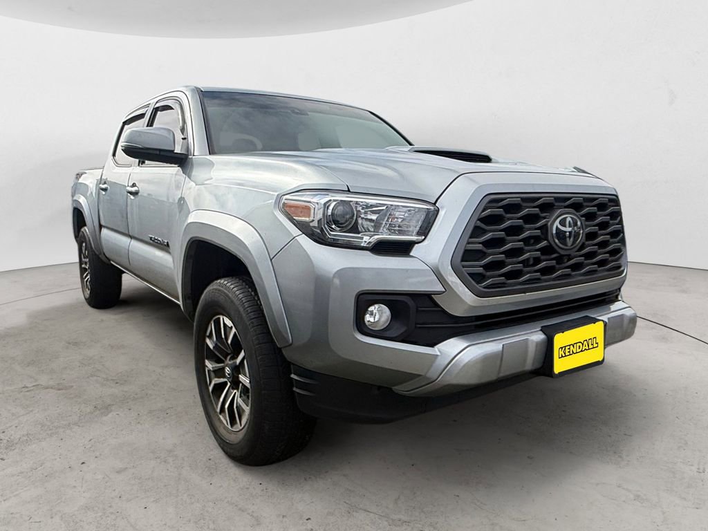 Used 2023 Toyota Tacoma TRD Sport w/ Advanced Technology Package AWD/4WD image 5