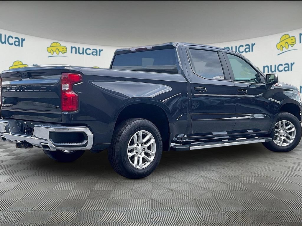 Used 2022 Chevrolet Silverado 1500 LT AWD/4WD image 5