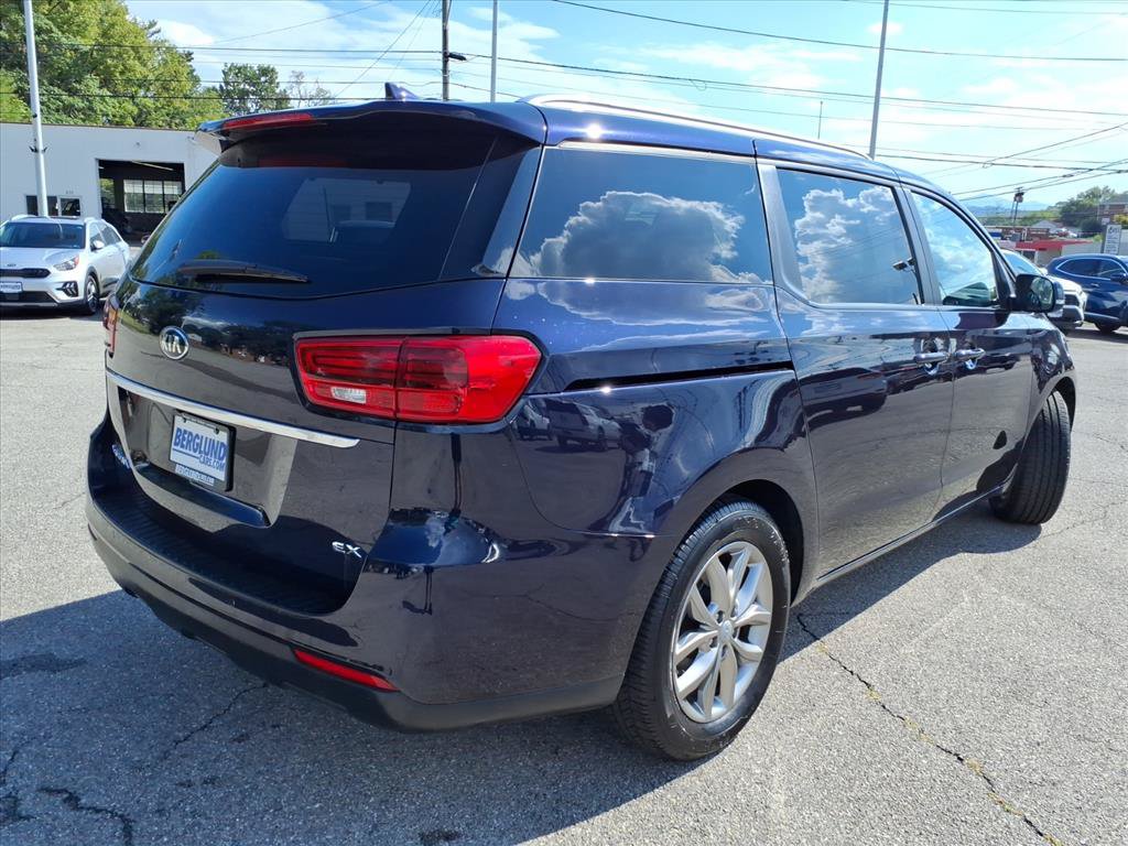 Used 2020 Kia Sedona EX FWD image 4