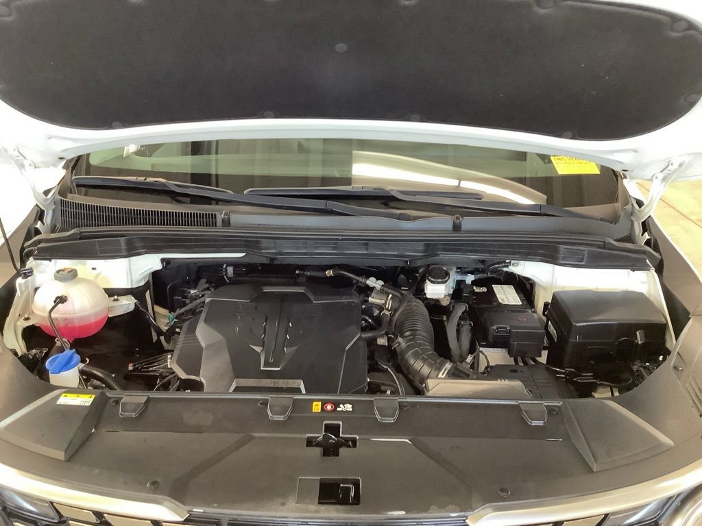 Certified 2024 Kia Carnival SX FWD image 28