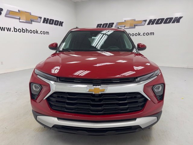 New 2026 Chevrolet TrailBlazer LT FWD image 2