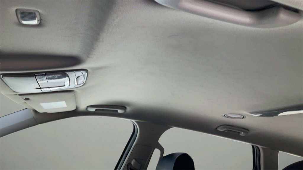 Used 2023 Kia Telluride S image 17