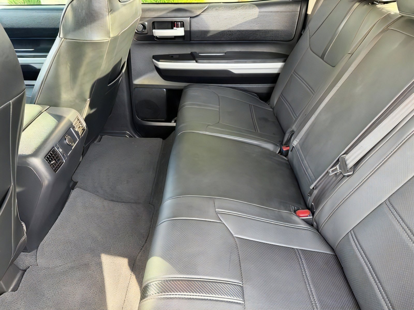 Used 2020 Toyota Tundra SR5 w/ TRD Sport Package AWD/4WD image 15