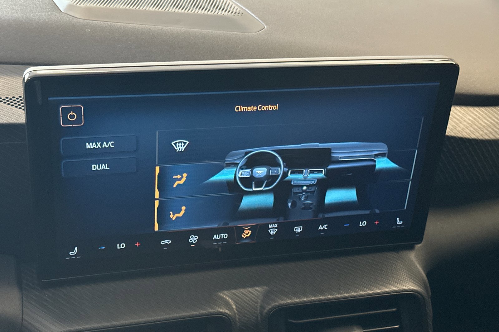 Used 2024 Ford Mustang Coupe image 17