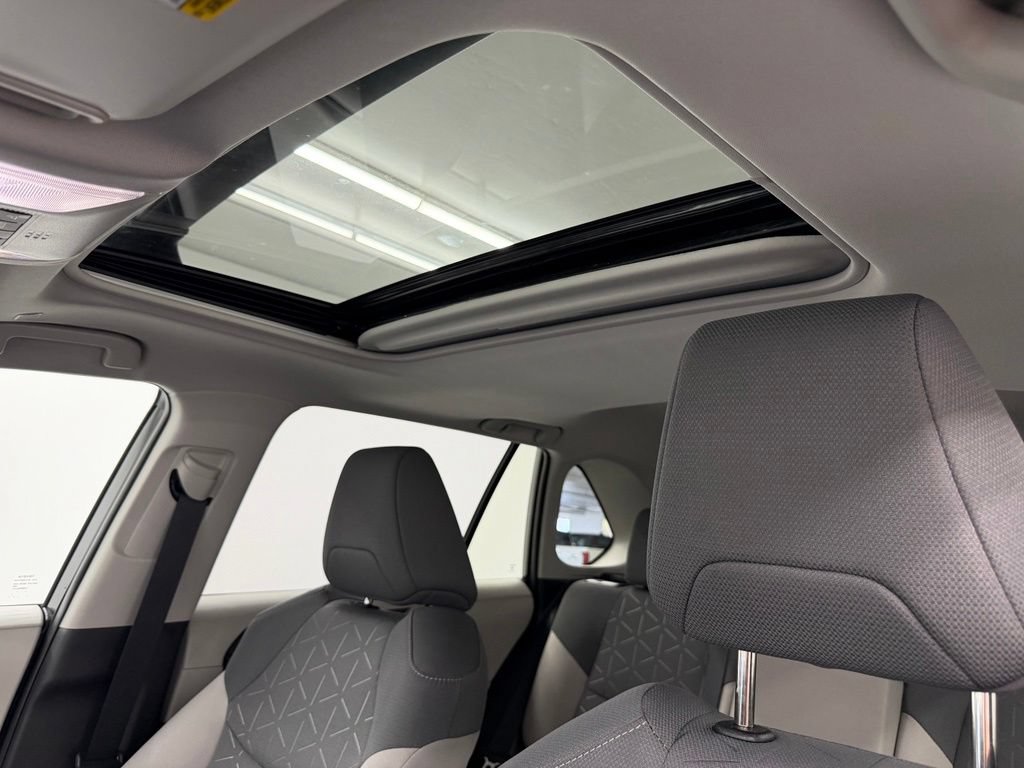 Certified 2025 Toyota RAV4 XLE w/ Convenience Package FWD image 26