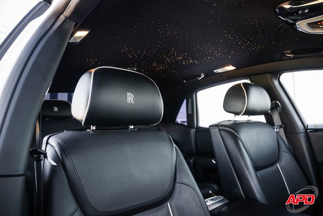Used 2017 Rolls-Royce Ghost RWD image 29