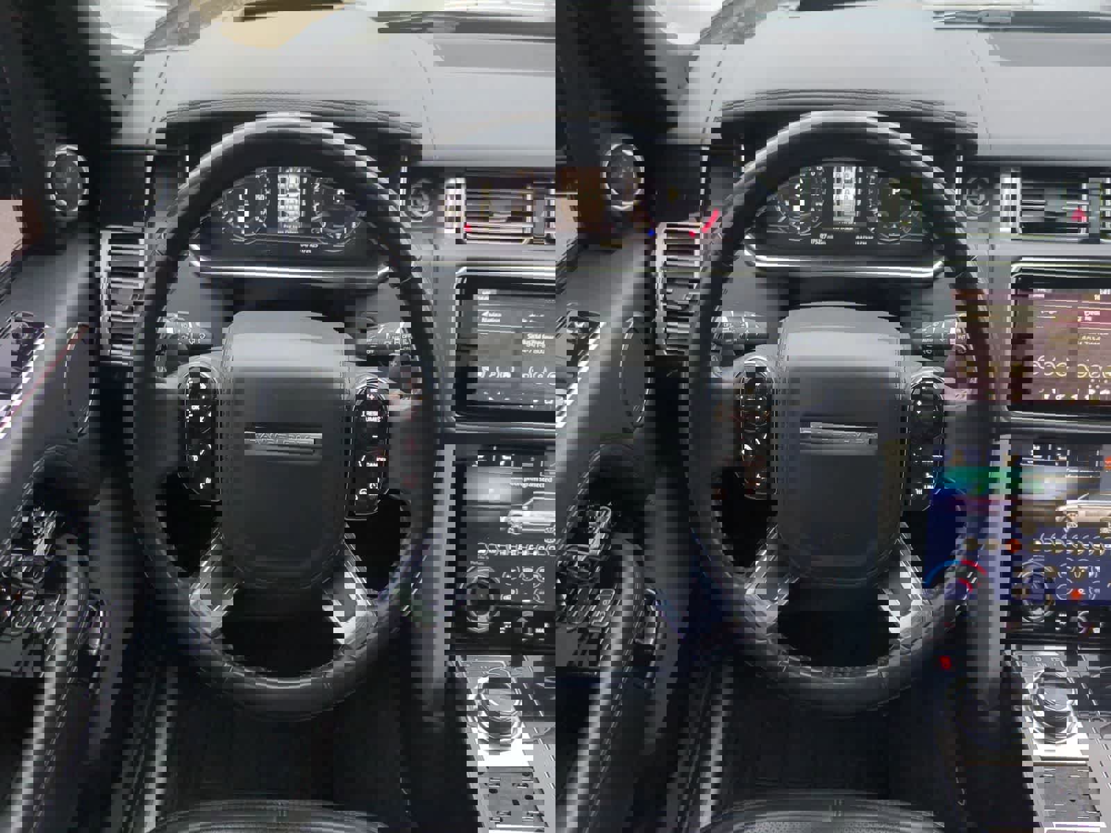 Used 2018 Land Rover Range Rover Long Wheelbase Supercharged image 24