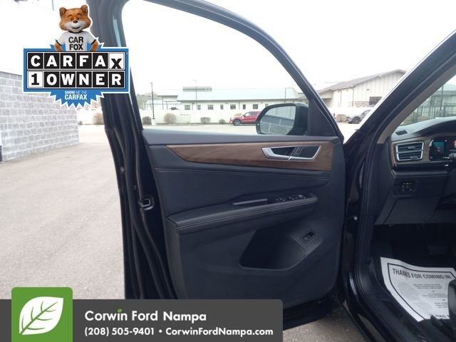 Used 2025 Volkswagen Atlas SE image 10