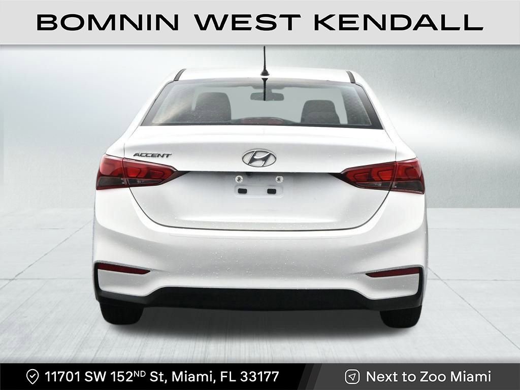 Used 2022 Hyundai Accent SE image 4