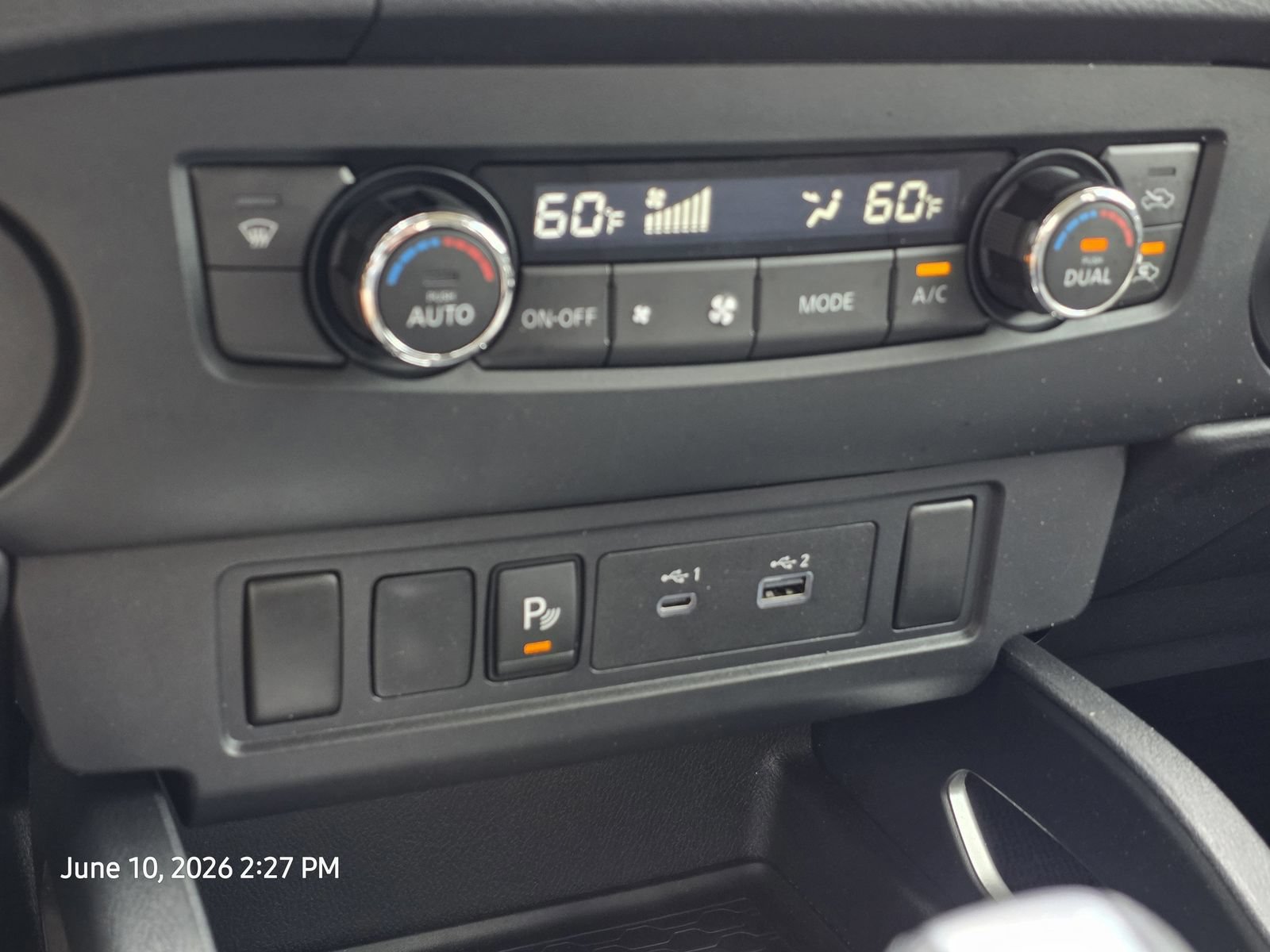 Used 2022 Nissan Frontier SV w/ Technology Package RWD image 23