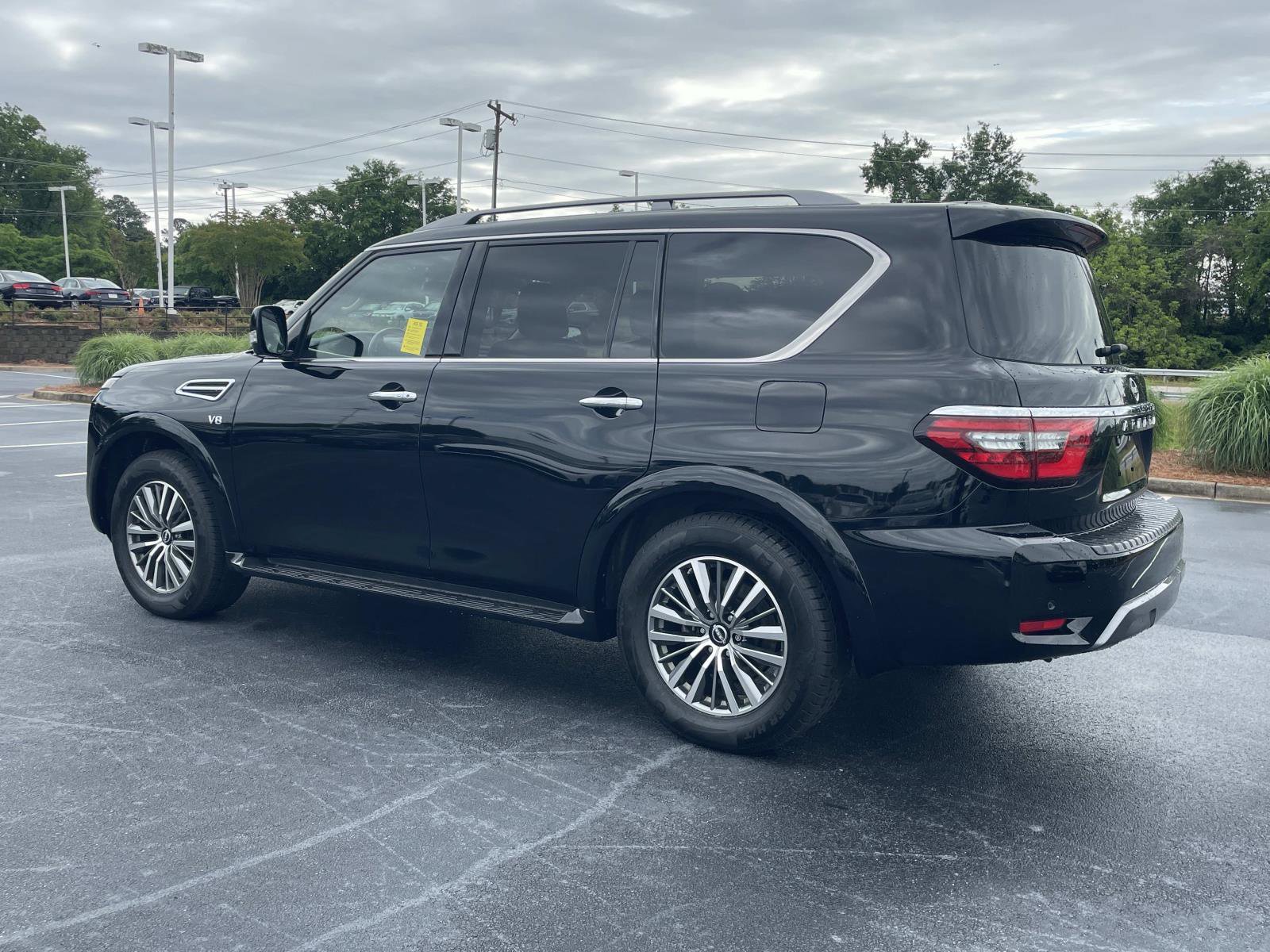 Used 2021 Nissan Armada SV w/ SV Appearance Package AWD/4WD image 5