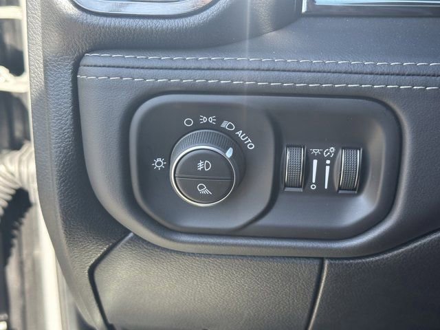 New 2026 RAM 3500 Limited image 18