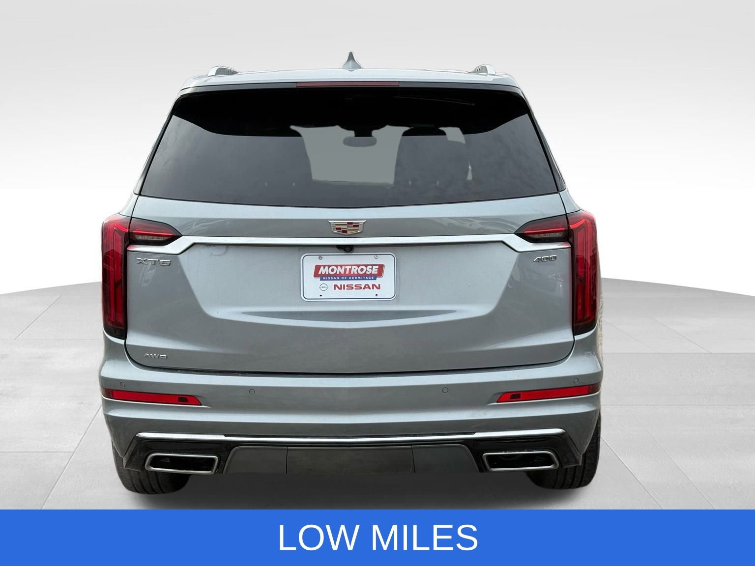 Used 2025 Cadillac XT6 Premium Luxury image 12