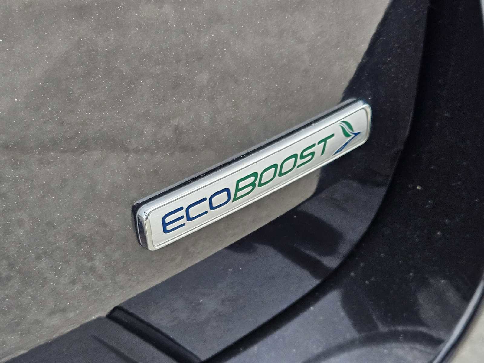 Used 2020 Ford Explorer XLT w/ Equipment Group 202A RWD image 12
