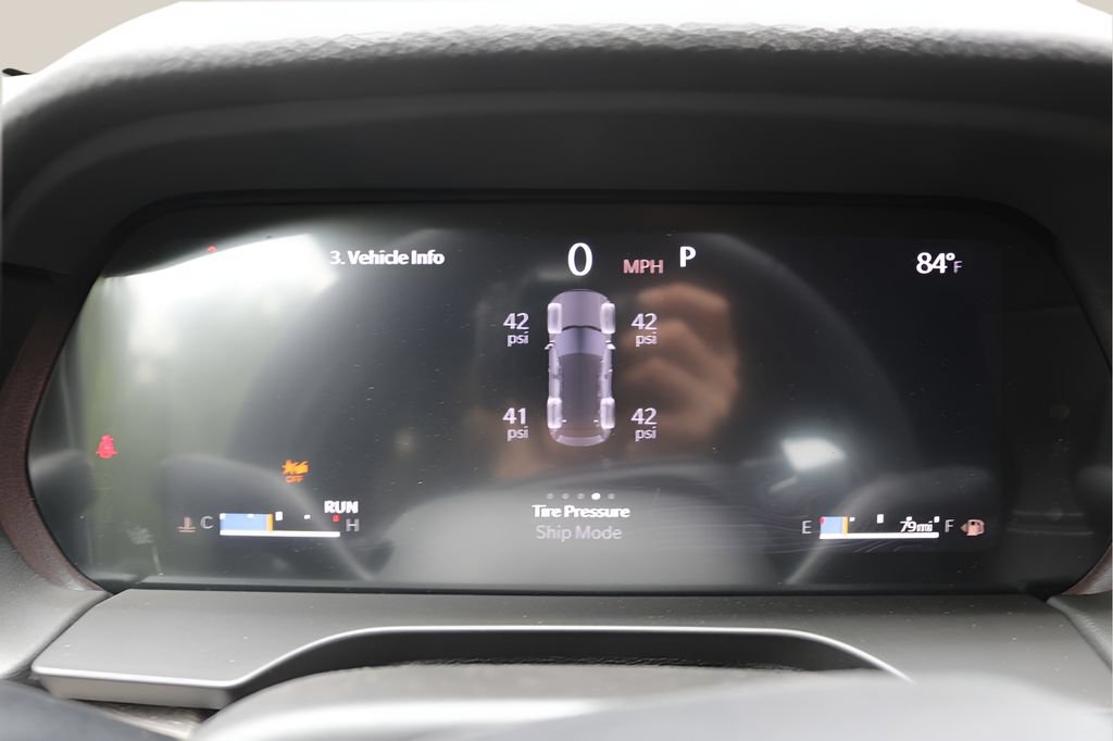 New 2026 Jeep Grand Cherokee Altitude AWD/4WD image 27