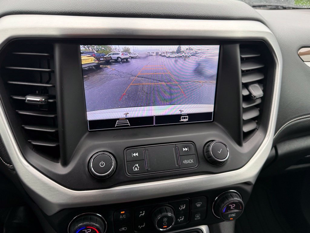 Used 2020 GMC Acadia SLE w/ Trailering Package FWD image 11