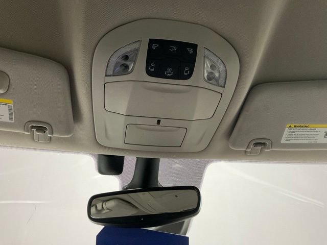 Used 2021 Chrysler Pacifica Touring FWD image 32