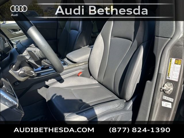 Used 2022 Audi Q8 Premium Plus image 28