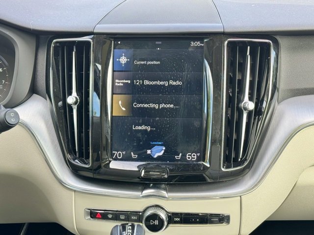 Used 2020 Volvo XC60 T5 Momentum w/ Protection Package Premier image 22