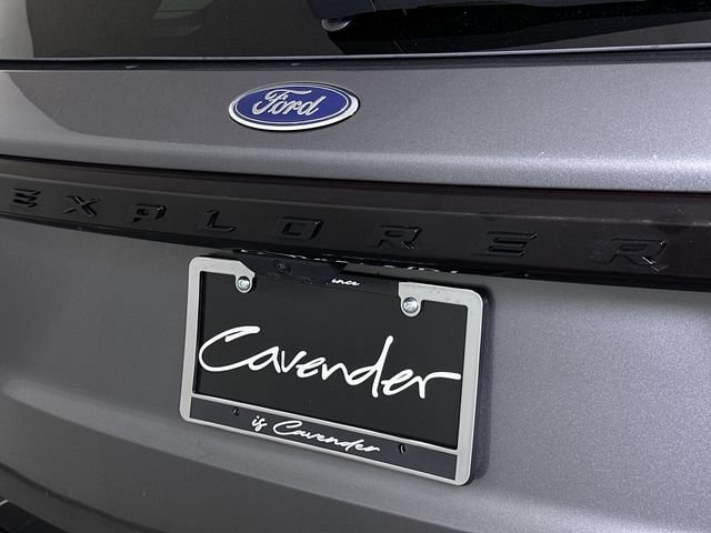 Used 2025 Ford Explorer ST-Line w/ ST-Line Street Pack AWD/4WD image 32