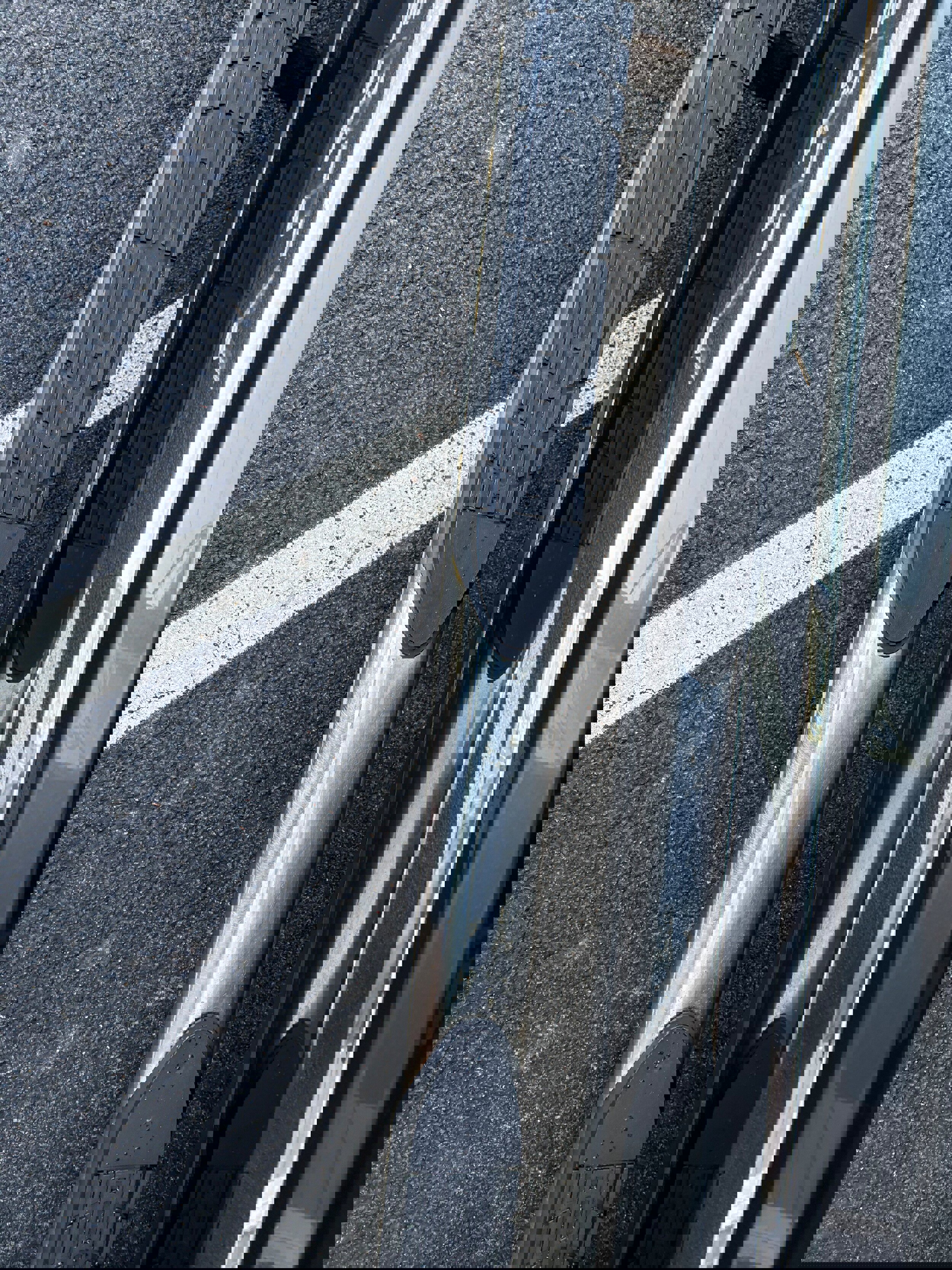 Used 2011 Jeep Liberty Sport image 9