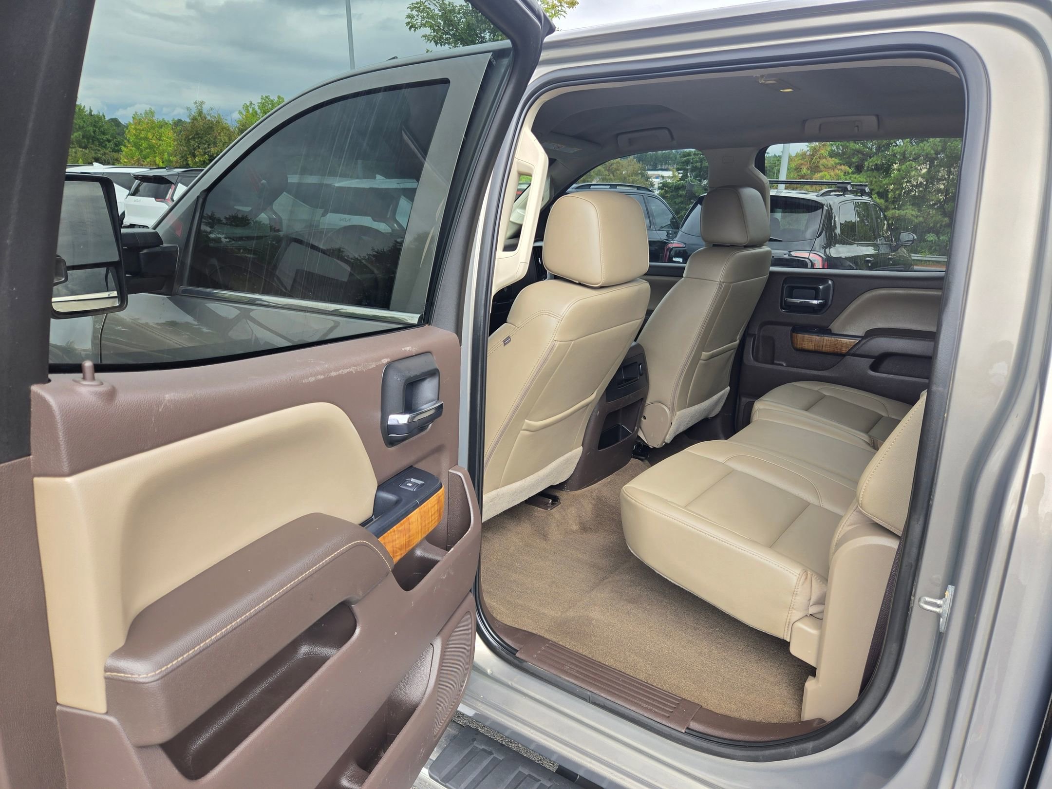 Used 2017 GMC Sierra 2500 SLT image 29