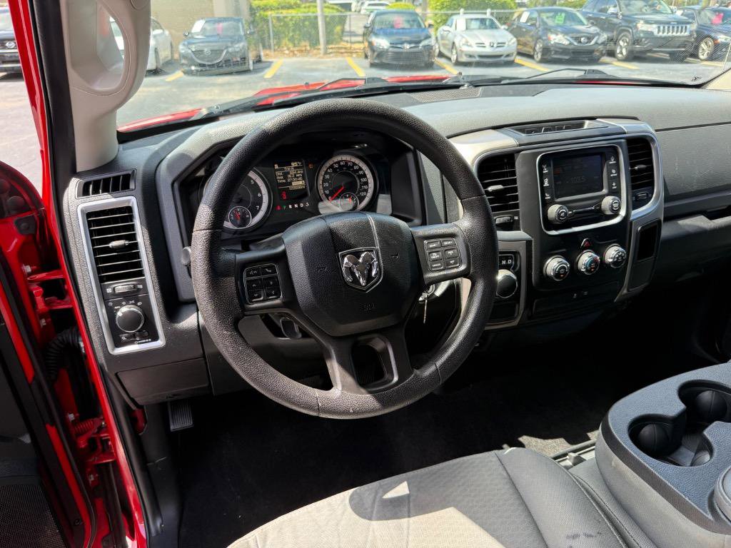 Used 2017 RAM 1500 Classic SLT image 27