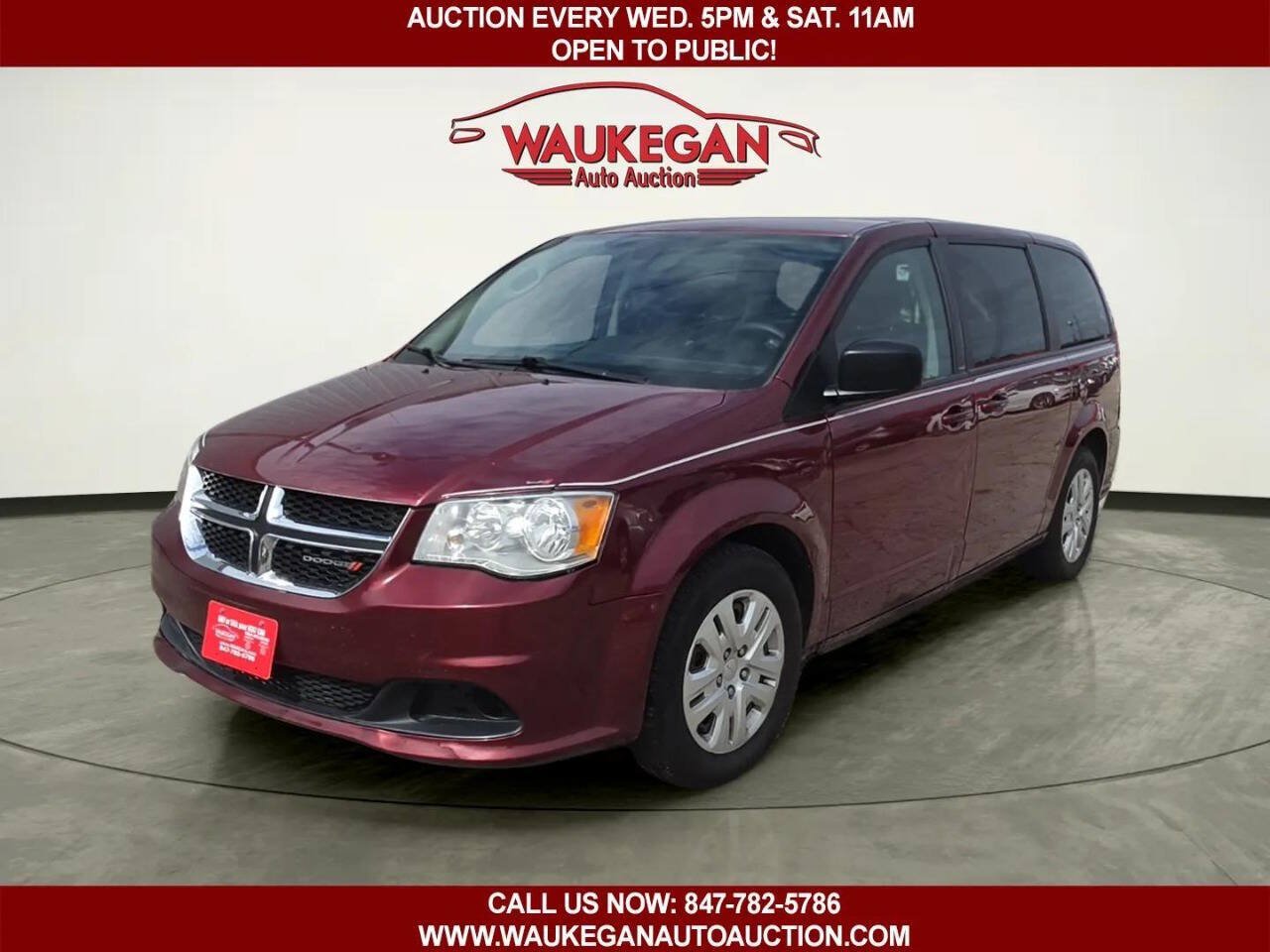 Used 2018 Dodge Grand Caravan SE w/ UConnect Hands-Free Group FWD image 1