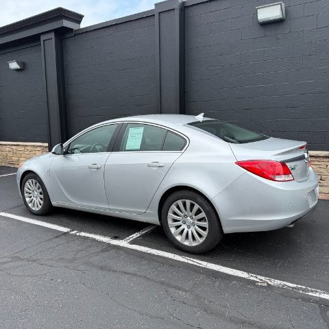 Used 2011 Buick Regal CXL Turbo FWD image 6