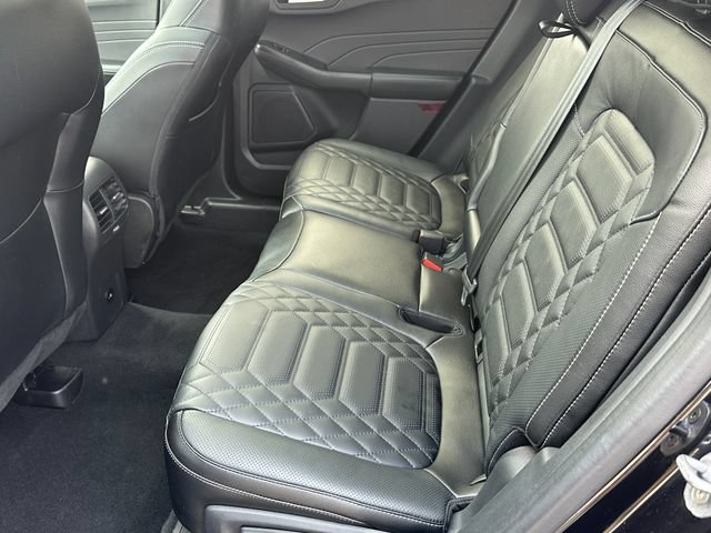 Used 2024 Ford Escape SE w/ PHEV Premium Package FWD image 12