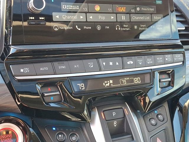 Used 2025 Honda Odyssey Elite image 14