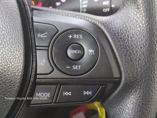 Used 2021 Toyota RAV4 LE image 25