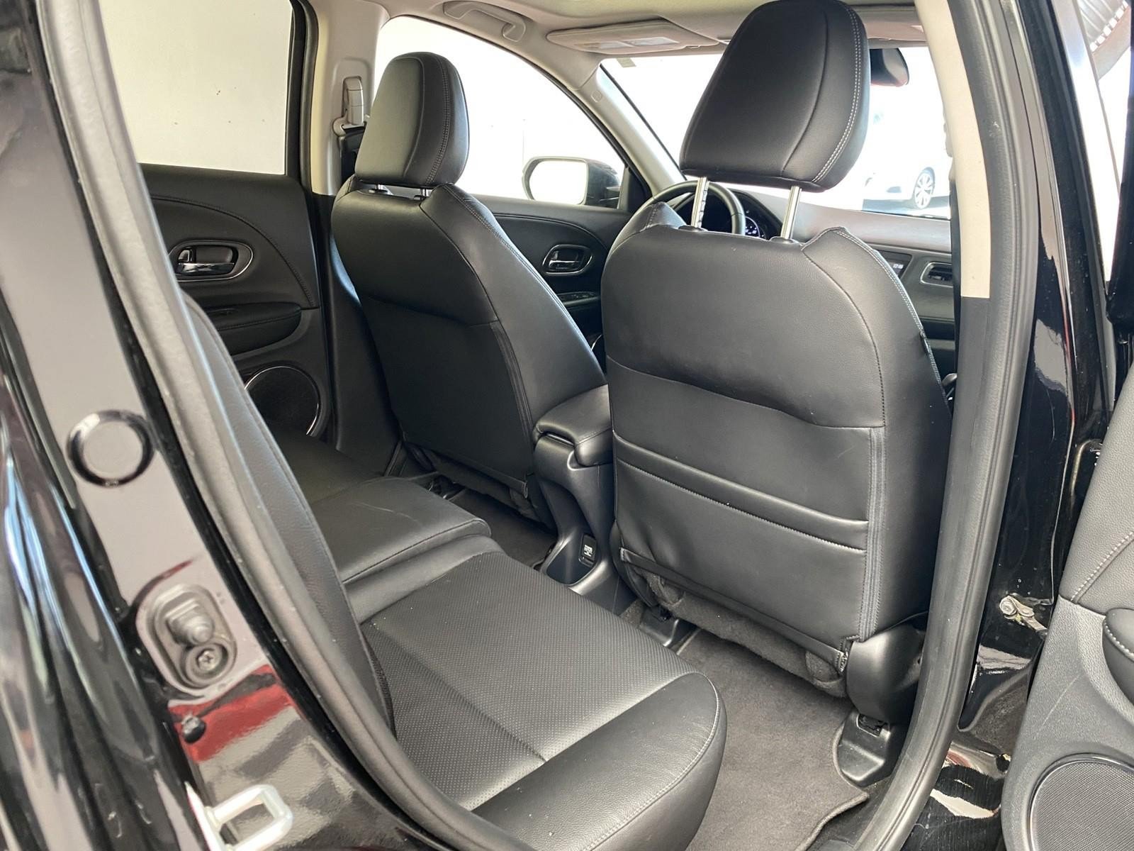 Used 2022 Honda HR-V EX-L image 11