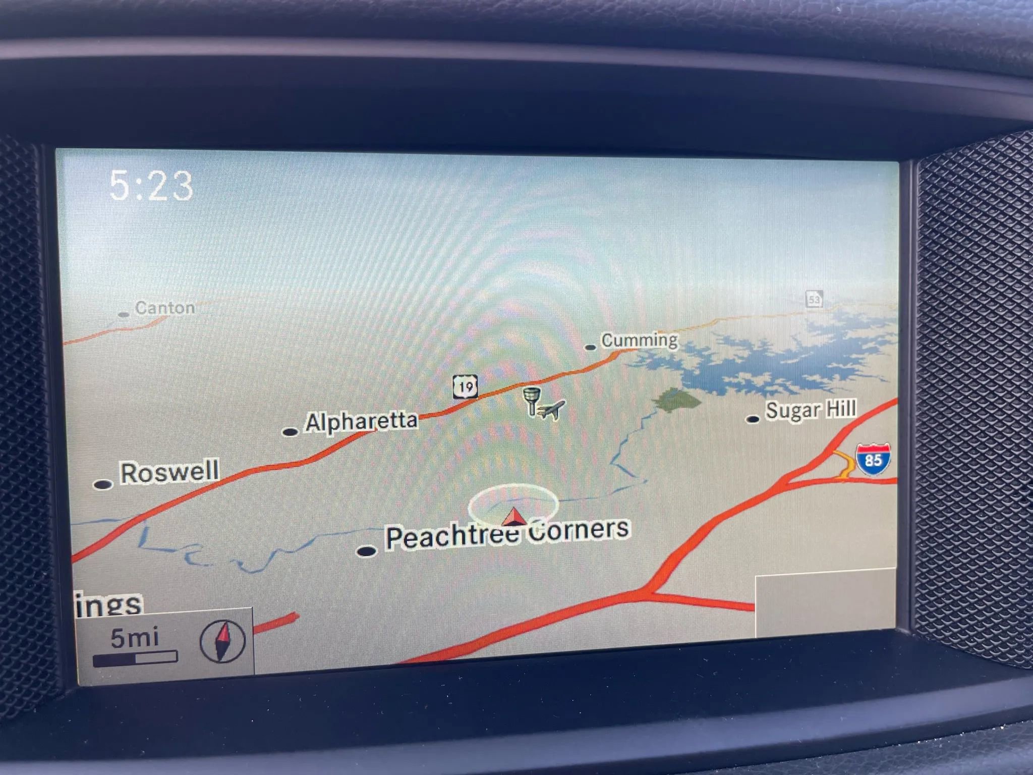 Used 2016 Mercedes-Benz SL 550 w/ Driver Assistance Package image 29