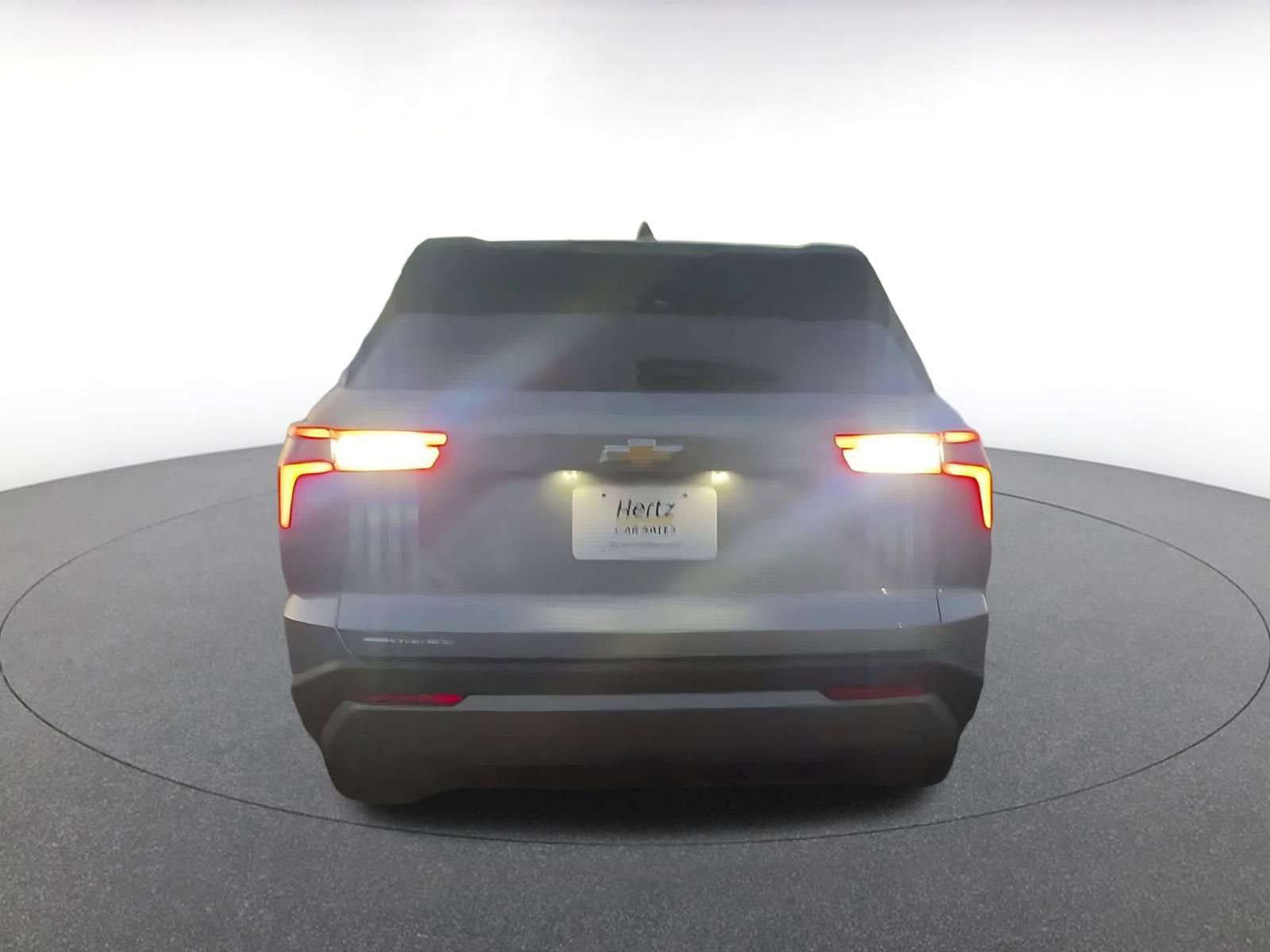 Used 2025 Chevrolet Equinox LT image 12