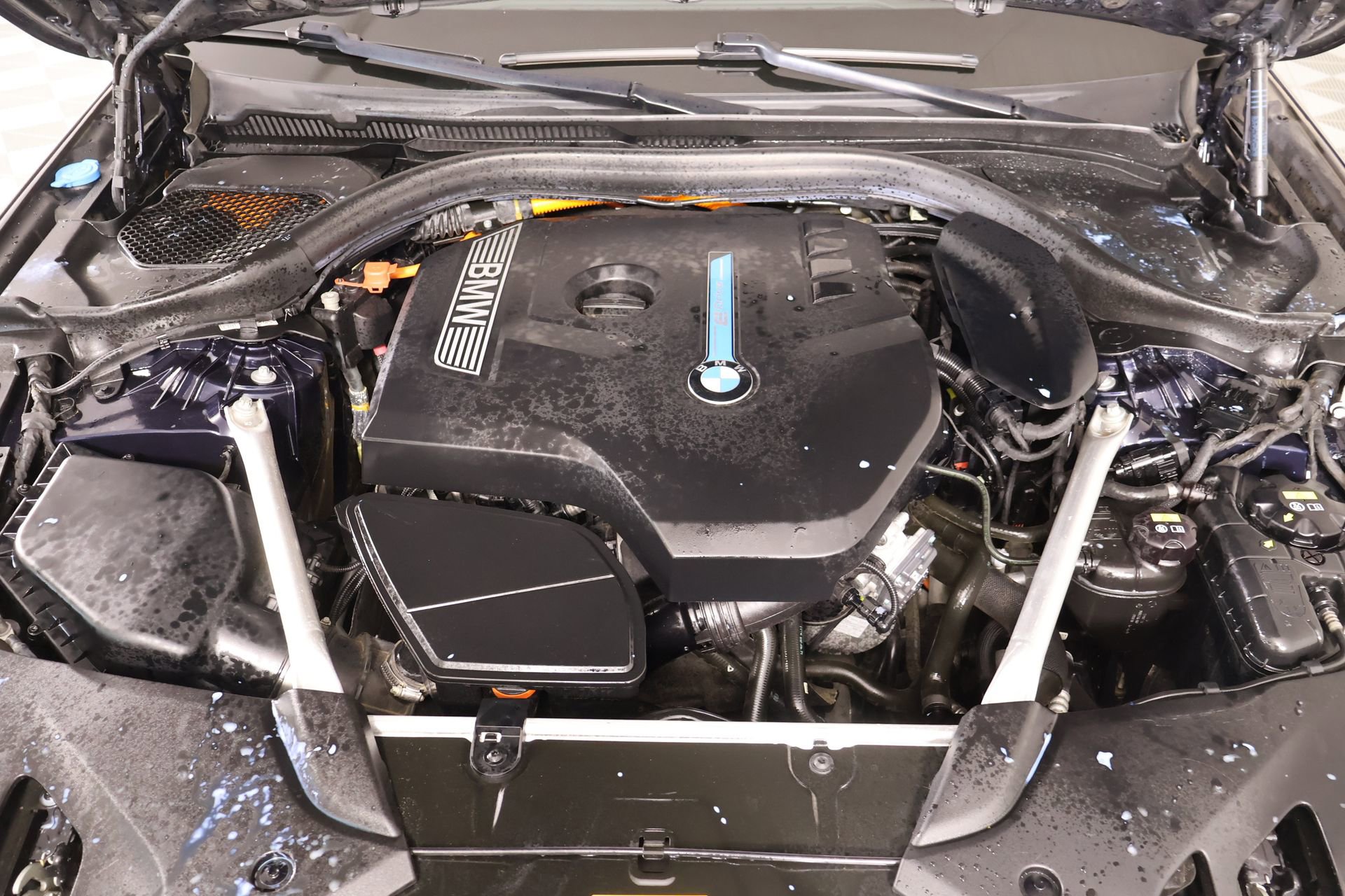 Used 2019 BMW 530e xDrive w/ Convenience Package image 21