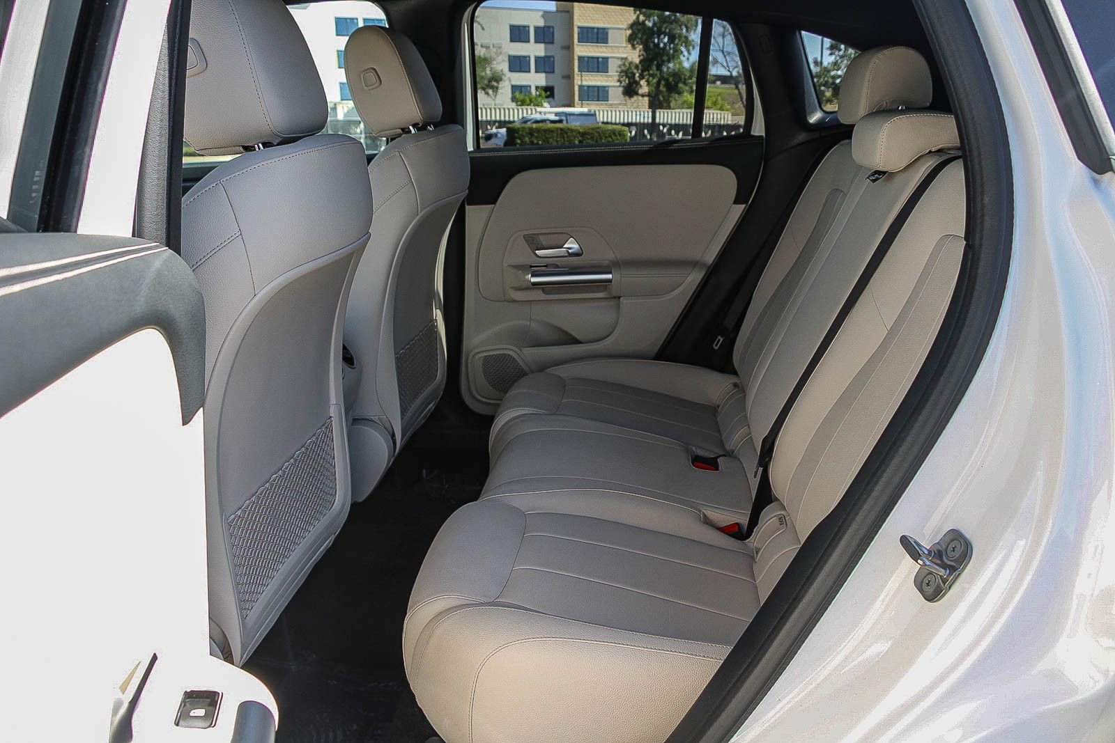 Certified 2025 Mercedes-Benz GLA 250 image 15