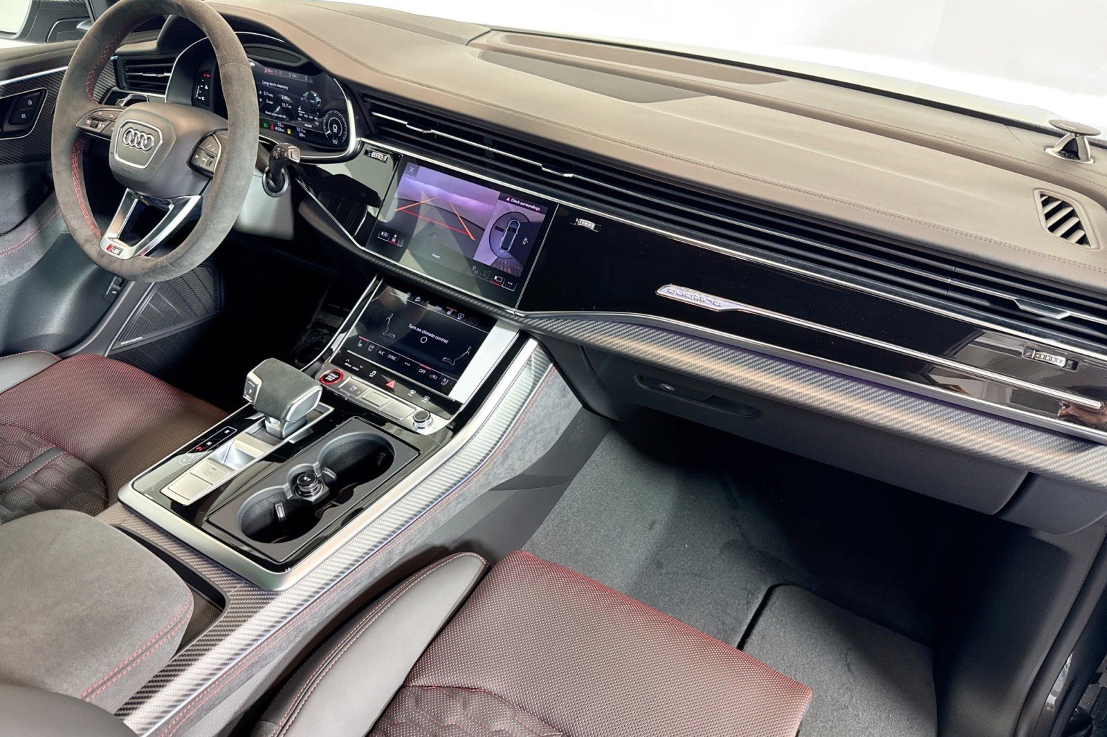 New 2026 Audi RS Q8 performance image 27