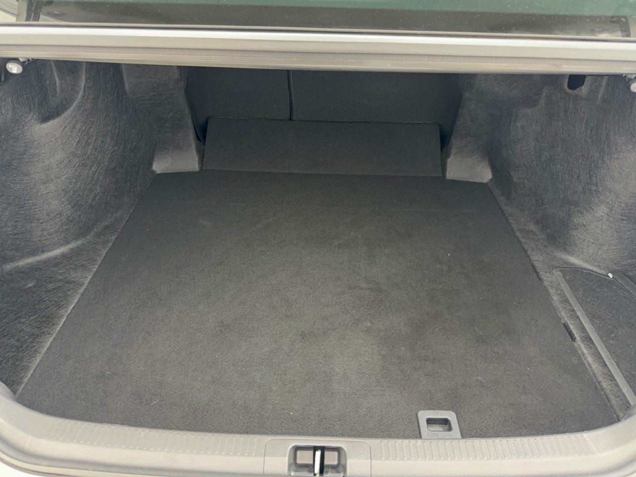 Used 2026 Toyota Camry SE w/ Convenience Package FWD image 28