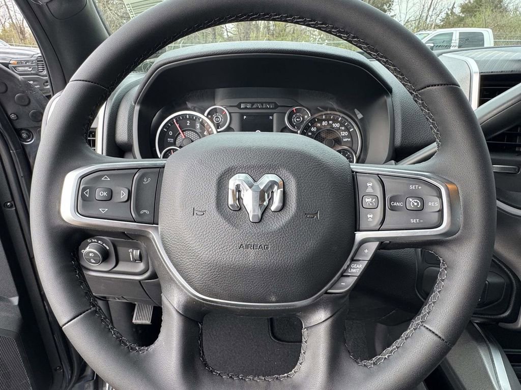 New 2026 RAM 2500 Big Horn AWD/4WD image 17