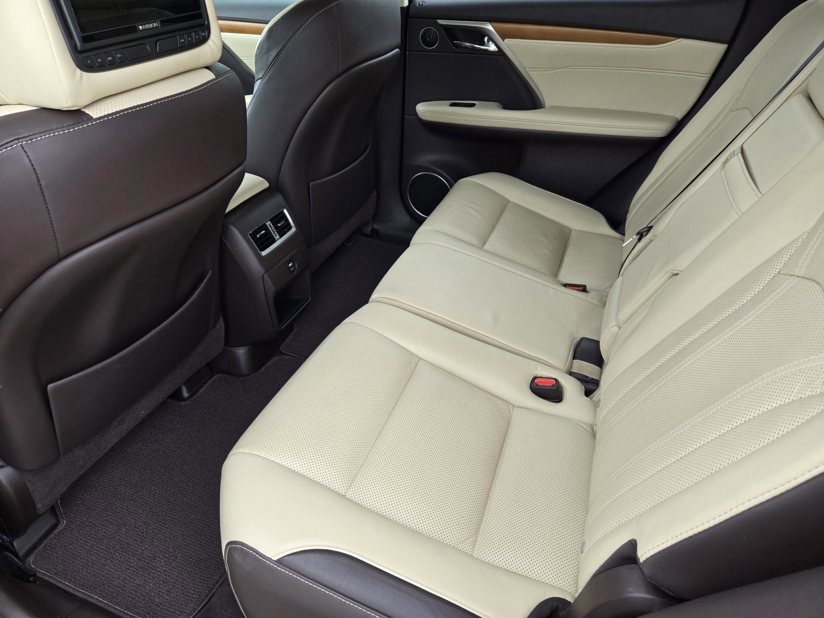 Used 2018 Lexus RX 350 FWD w/ Premium Package image 31