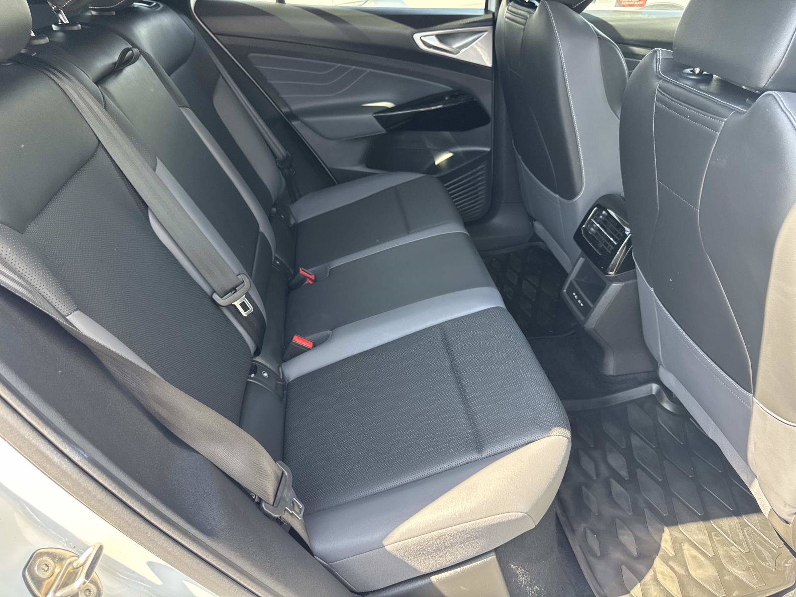 Certified 2023 Volkswagen ID.4 Pro S RWD image 32