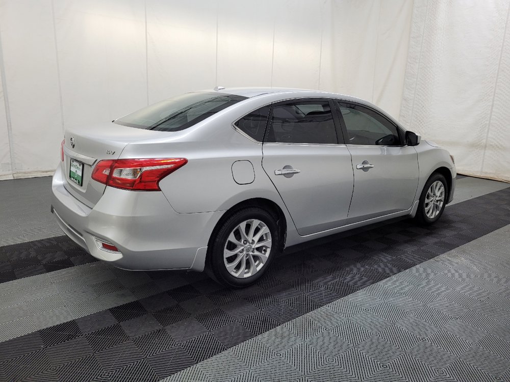 Used 2019 Nissan Sentra SV FWD image 10