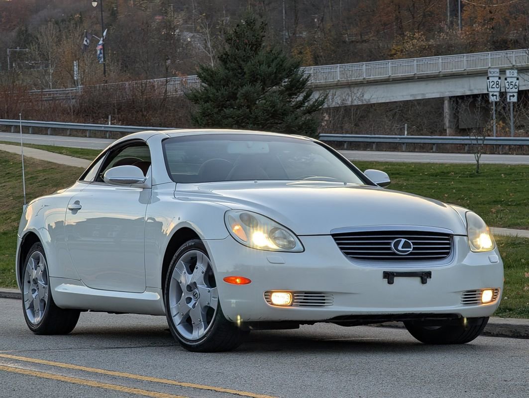 Used 2003 Lexus SC 430 Convertible image 1
