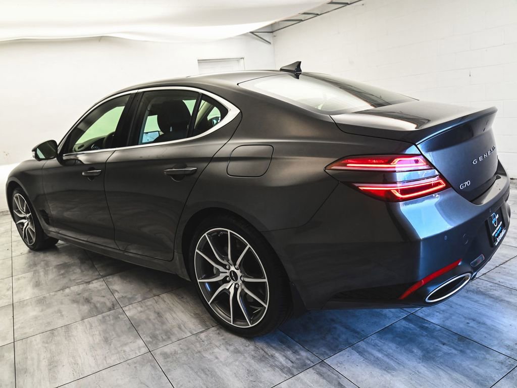 Used 2026 Genesis G70 2.5T Prestige image 4
