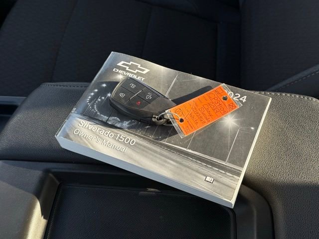 Used 2024 Chevrolet Silverado 1500 W/T w/ WT Fleet Convenience Package image 4