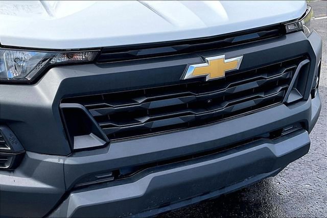 Used 2023 Chevrolet Colorado W/T w/ Technology Package image 31