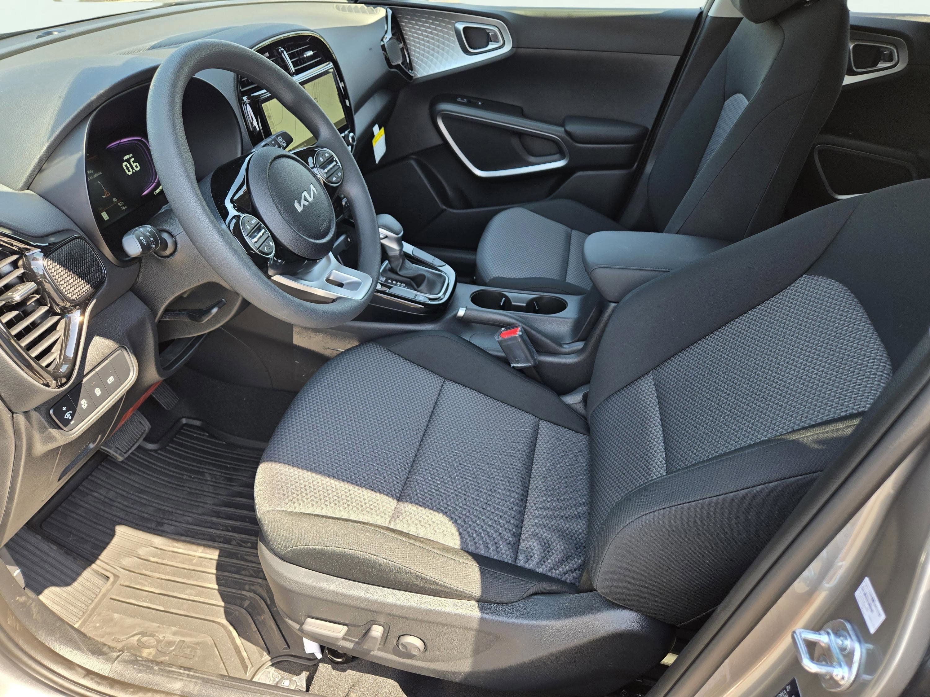 New 2025 Kia Soul S image 15
