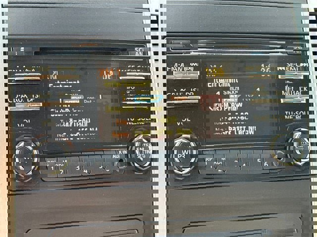 Used 2014 Nissan Frontier SV image 23